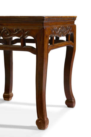 A RARE PAIR OF HUANGHUALI `CABRIOLE-LEG` STOOLS - photo 3