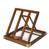 A HUANGHUALI FOLDING MIRROR STAND - Foto 1