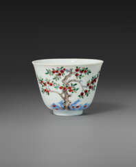 A WUCAI &#39;PEACH BLOSSOM&#39; &#39;MONTH&#39; CUP
