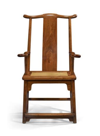 A PAIR OF HUANGHUALI `OFFICIAL`S HAT` ARMCHAIRS - фото 6