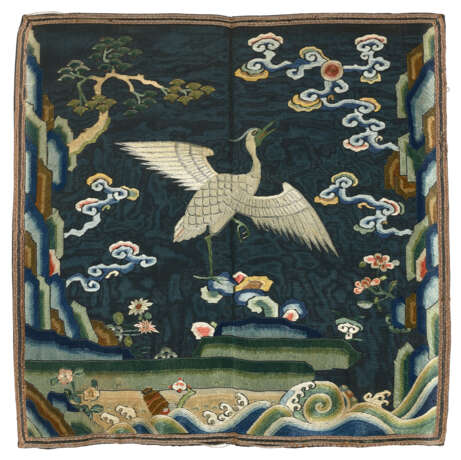 AN EMBROIDERED GAUZE RANK BADGE OF AN EGRET FOR A SIXTH-RANK CIVIL OFFICIAL, BUZI - photo 1