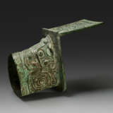 A RARE BRONZE AXLE CUFF - photo 5