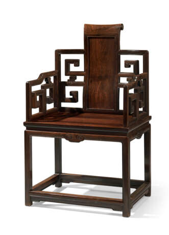 A PAIR OF ZITAN ARMCHAIRS - Foto 4