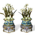 A PAIR OF CLOISONNÉ ENAMEL JARDINIÈRES WITH HARDSTONE MODELS OF NARCISSUS AND STANDS - Аукционные цены