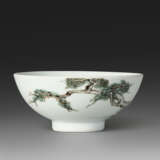 A SMALL FAMILLE VERTE BOWL - фото 1