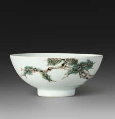 A SMALL FAMILLE VERTE BOWL