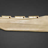 A VERY RARE CREAMY-BEIGE JADE KNIFE, DAO - photo 1
