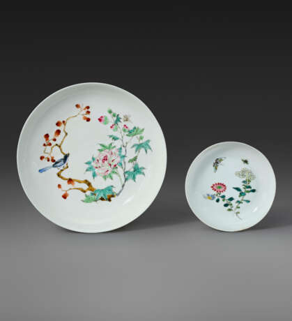 A FAMILLE ROSE `BIRD AND FLOWER` DISH - Foto 1