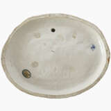 A porcelain group with chestnut seller and two putti - photo 5