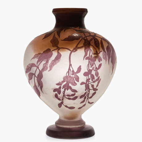 Vase mit Glyzinienzweigen - Foto 1