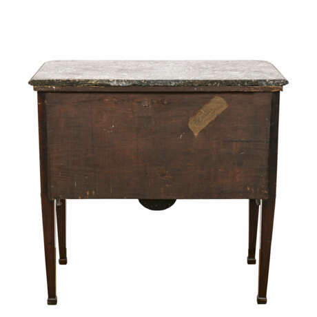 A chest of drawers - фото 3