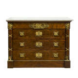 A commode - фото 2