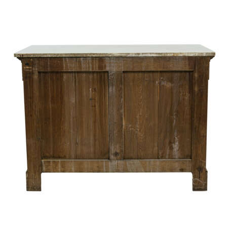 A commode - фото 3