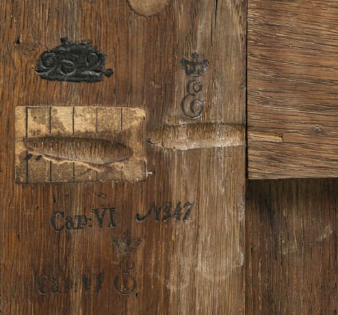 A commode - фото 4