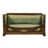 A sofa - photo 3