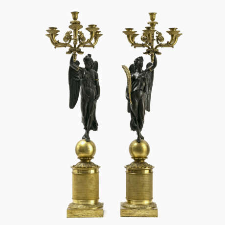 A pair of girandoles - фото 1