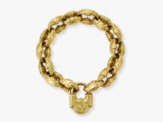 A bracelet with lock and lock of hair