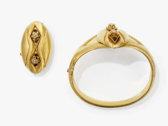 Armreif und Brosche mit Diamanten und Email - Foto 1