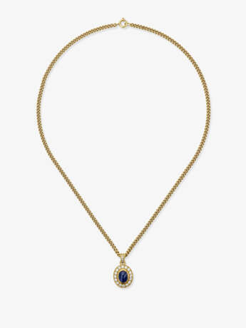 Delicate curb chain with pendant featuring sapphire and diamonds - photo 3