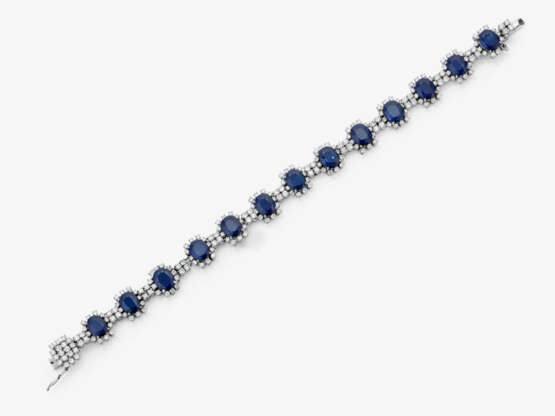 A bracelet with sapphires and diamonds - photo 2