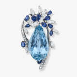 A brooch with aquamarine, diamonds, and sapphires - фото 1