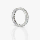 An eternity ring with diamonds - photo 2