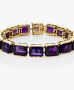 Bijoux de main. A Rivière bracelet with Uruguay amethysts