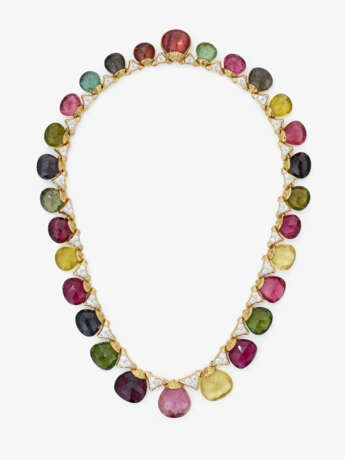 A necklace and earrings with tourmalines totalling approx. 294 ct. and diamonds - photo 3