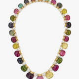A necklace and earrings with tourmalines totalling approx. 294 ct. and diamonds - photo 3