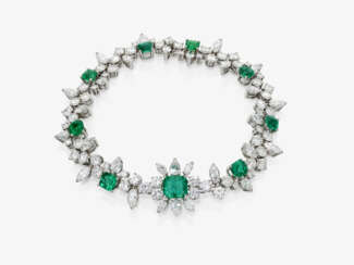 A bracelet with very beautiful emeralds and diamonds