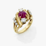 A set consisting of a necklace, pendant/brooch, a pair of clip earrings, and a ring with rubies and brilliant-cut diamonds - photo 3