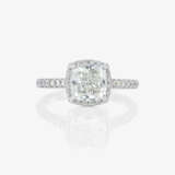 A fine entourage-like ring with a 2-carat square-cut diamond - photo 2