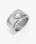 Overview. Ring with diamond