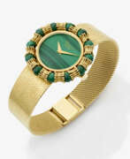 Aperçu. A ladies wristwatch