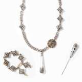 Jean-Paul Gaultier, Halskette und Bracelet im Barockstil - Foto 1