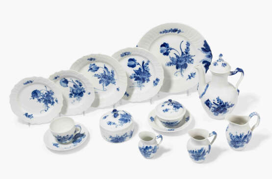 Royal Copenhagen, Kaffeeservice "Blaue Blume" - photo 1