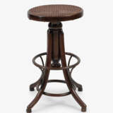 Gebrüder Thonet, Barhocker "5011 F" - фото 1