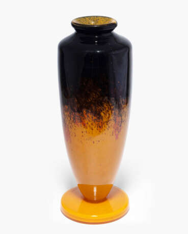 Verreries Schneider, Vase - photo 1