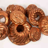 Lot: 11 Kalt- und Backformen - photo 1