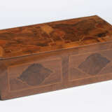 Schatulle mit Geheimschublade - photo 1