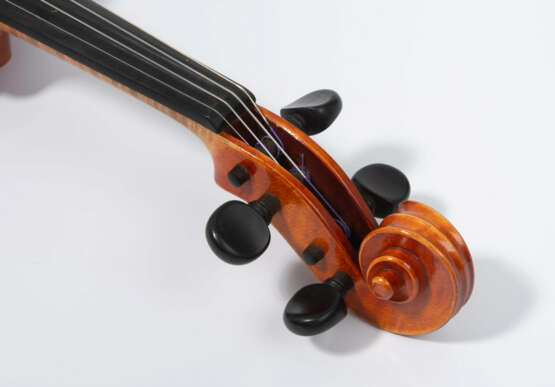 Atelier J.E. Züst, 4/4 Violine mit 2 Bögen in Koffer - photo 5