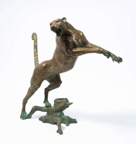 Figur, Attackierender Leopard - photo 1