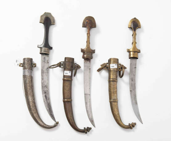 Lot: 3 Krummdolche, Koummya - photo 2