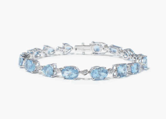 Aquamarin-Ohrhänger und Bracelet - фото 2