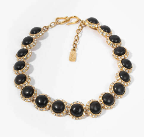 Yves Saint Laurent, Demi-Parure - photo 1