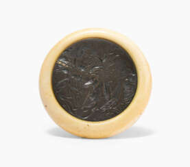 Kagamibuta-Netsuke