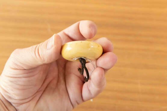 Kagamibuta-Netsuke - фото 5