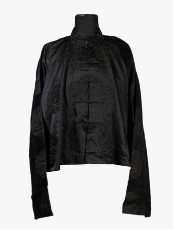 Lot: 3 Seidengewänder - photo 7