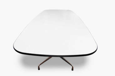 Charles & Ray Eames, Konferenztisch "Segmented Table"