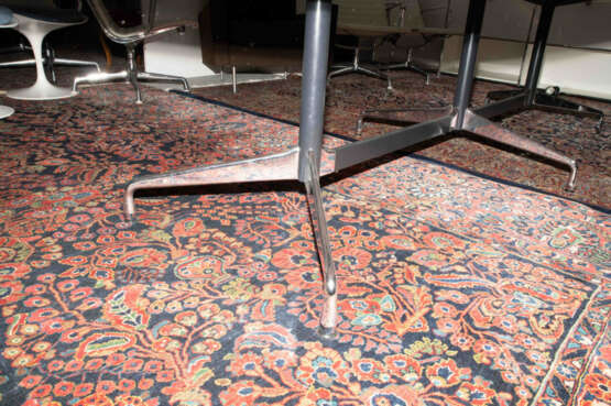 Charles & Ray Eames, Konferenztisch "Segmented Table" - фото 14